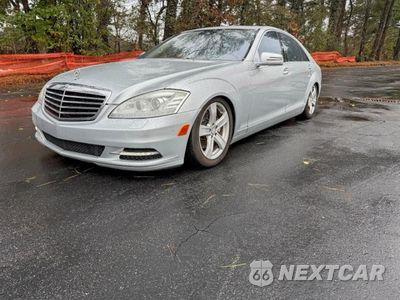 Drugie zdjęcie samochodu z przodu: 2010 MERCEDES-BENZ S 550 VIN:WDDNG7BB8AA314523 - miniatura