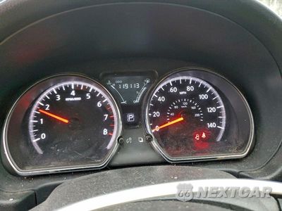 Zdjęcie 9 z 12 samochodu: 2018 NISS VERSA S VIN:3N1CN7AP8JL829201 - miniatura