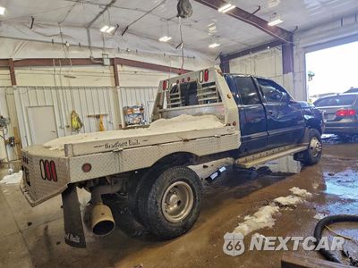 Trzecie zdjęcie samochodu z tyłu: 2002 DODGE RAM 3500 VIN:3B7MF33C52M291845 - miniatura
