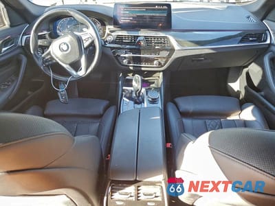 Zdjęcie 8 z 11 samochodu: 2023 BMW 530E VIN:WBA13AG07PCM22991 - miniatura