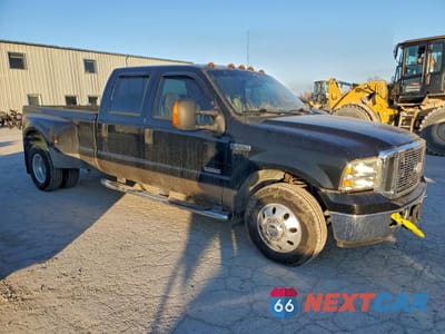 Czwarte zdjęcie samochodu z boku: 2006 FORD F350 SUPER DUTY VIN:1FTWW32P06ED65424 - miniatura