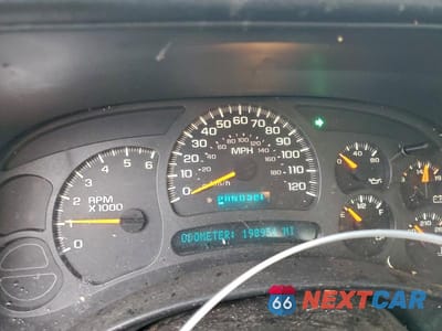 Zdjęcie 9 z 11 samochodu: 2004 CHEVROLET SILVERADO K1500 VIN:2GCEK19V241109476 - miniatura