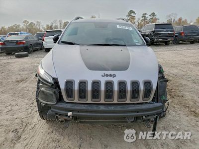 Piąte zdjęcie samochodu w środku: 2017 JEEP CHEROKEE TRAILHAWK VIN:1C4PJMBS5HD214424 - miniatura