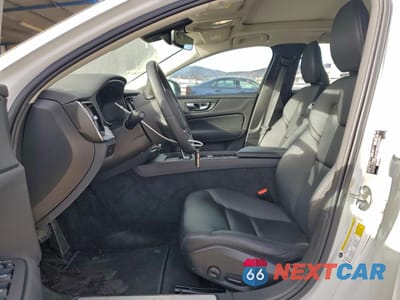 Zdjęcie 7 z 13 samochodu: 2025 VOLVO S60 CORE VIN:7JRL12GJ9SG362425 - miniatura