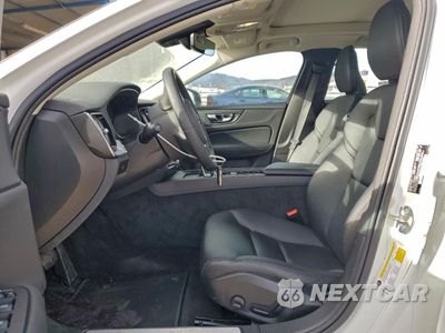 Zdjęcie 7 z 13 samochodu: 2025 VOLVO S60 CORE VIN:7JRL12GJ9SG362425 - miniatura