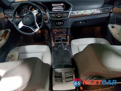 Zdjęcie 8 z 11 samochodu: 2013 MERCEDES-BENZ E 350 VIN:WDDHF5KB4DA747331 - miniatura