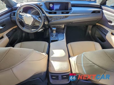 Zdjęcie 8 z 15 samochodu: 2019 LEXUS ES 350 VIN:58ABZ1B14KU004837 - miniatura