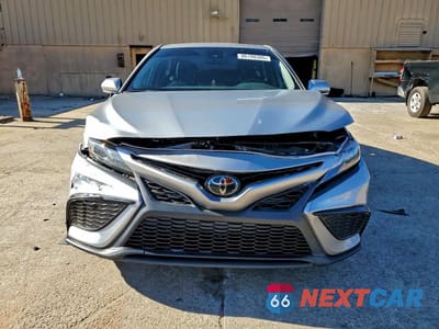 Piąte zdjęcie samochodu w środku: 2023 TOYOTA CAMRY SE NIGHT SHADE VIN:4T1G11AK7PU121334 - miniatura