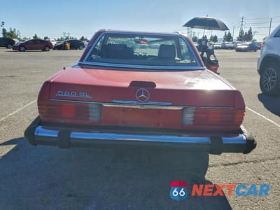 Zdjęcie 6 z 11 samochodu: 1988 MERCEDES-BENZ 560 SL VIN:WDBBA48D9JA080896 - miniatura