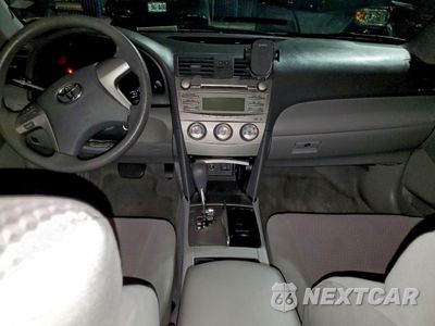 Zdjęcie 8 z 12 samochodu: 2010 TOYOTA CAMRY BASE VIN:JTNBF3EK4A3003823 - miniatura