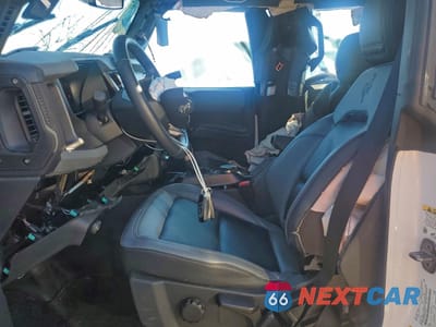 Zdjęcie 7 z 14 samochodu: 2024 FORD BRONCO BIG BEND VIN:1FMDE7BH5RLB43208 - miniatura