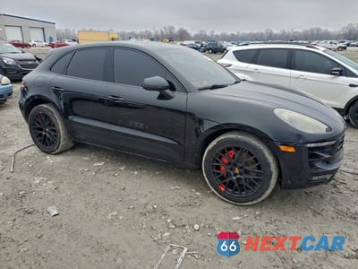 Czwarte zdjęcie samochodu z boku: 2017 PORSCHE MACAN GTS AWD VIN:WP1AG2A56HLB50578 - miniatura