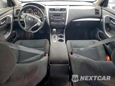 Zdjęcie 8 z 13 samochodu: 2015 NISSAN ALTIMA 2.5 VIN:1N4AL3AP9FC240783 - miniatura
