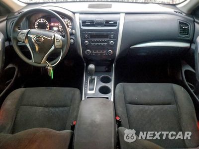 Zdjęcie 8 z 12 samochodu: 2015 NISSAN ALTIMA 2.5 VIN:1N4AL3AP4FN302319 - miniatura