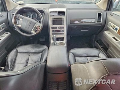 Zdjęcie 8 z 14 samochodu: 2009 LINCOLN MKX VIN:2LMDU88C59BJ07334 - miniatura