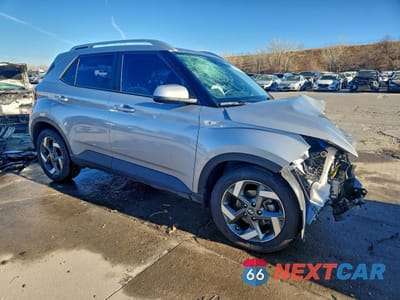 Czwarte zdjęcie samochodu z boku: 2020 HYUNDAI VENUE SEL VIN:KMHRC8A32LU015002 - miniatura