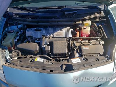 Zdjęcie 11 z 12 samochodu: 2015 TOYOTA PRIUS VIN:JTDKN3DU9F1968531 - miniatura