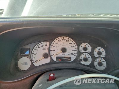 Zdjęcie 9 z 14 samochodu: 2002 CHEVROLET AVALANCHE K1500 VIN:3GNEK13T72G214369 - miniatura