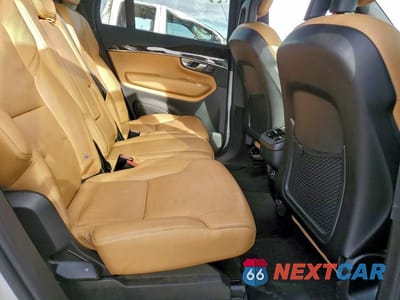Zdjęcie 11 z 13 samochodu: 2018 VOLVO XC90 T6 VIN:YV4A22PK0J1190490 - miniatura