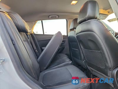 Zdjęcie 11 z 12 samochodu: 2021 CHEV TRAX VIN:KL7CJPSBXMB349630 - miniatura