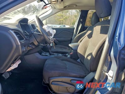 Zdjęcie 7 z 12 samochodu: 2020 JEEP CHEROKEE LATITUDE VIN:1C4PJLCB8LD653943 - miniatura