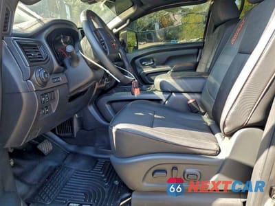 Zdjęcie 7 z 12 samochodu: 2023 NISSAN TITAN XD SV VIN:1N6AA1FB9PN114590 - miniatura