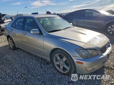 Czwarte zdjęcie samochodu z boku: 2002 LEXUS IS 300 VIN:JTHBD192820059659 - miniatura