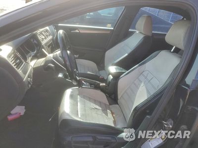 Zdjęcie 7 z 13 samochodu: 2016 VOLKSWAGEN JETTA SPORT VIN:3VWD17AJ7GM384779 - miniatura
