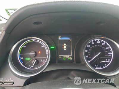 Zdjęcie 9 z 15 samochodu: 2018 TOYOTA CAMRY HYBRID VIN:4T1B21HK9JU506768 - miniatura
