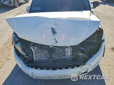 Zdjęcie 12 z 15 samochodu: 2017 VOLKSWAGEN TIGUAN S VIN:WVGBV7AX8HK020829 - miniatura