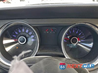 Zdjęcie 9 z 13 samochodu: 2014 FORD MUSTANG VIN:1ZVBP8EM5E5266488 - miniatura