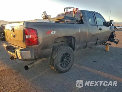 Trzecie zdjęcie samochodu z tyłu: 2007 CHEVROLET SILVERADO K2500 HEAVY DUTY VIN:1GCHK29627E518155 - miniatura