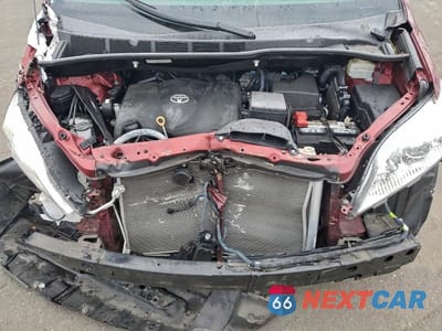 Zdjęcie 12 z 13 samochodu: 2020 TOYOTA SIENNA LE VIN:5TDKZ3DC5LS050530 - miniatura