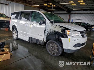 Czwarte zdjęcie samochodu z boku: 2018 DODGE GRAND CARAVAN SE VIN:2C7WDGBG6JR363964 - miniatura