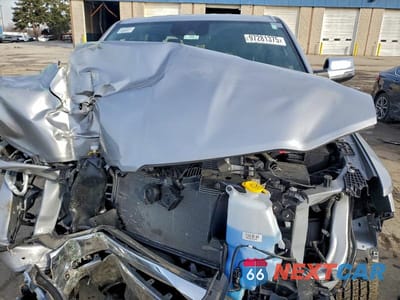 Zdjęcie 11 z 12 samochodu: 2024 RAM 1500 LARAMIE VIN:1C6SRFJT6RN144444 - miniatura