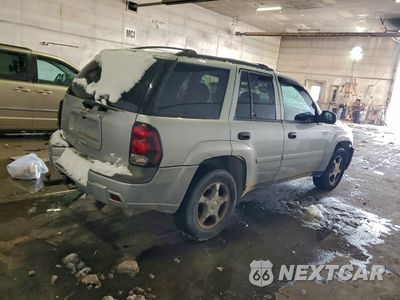 Trzecie zdjęcie samochodu z tyłu: 2008 CHEVROLET TRAILBLAZER LS VIN:1GNDT13SX82259260 - miniatura