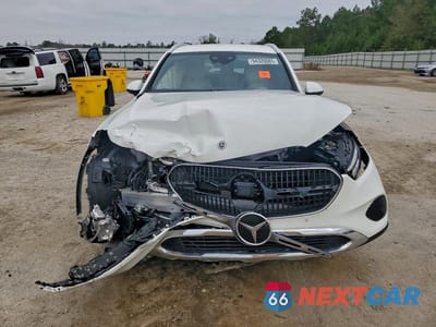 Piąte zdjęcie samochodu w środku: 2025 MERCEDES-BENZ GLC 300 4MATIC VIN:W1NKM4HB1SF236790 - miniatura