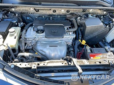 Zdjęcie 7 z 11 samochodu: 2018 TOYOTA RAV4 ADVENTURE VIN:JTMWFREV2JD118112 - miniatura