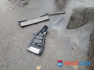 Zdjęcie 12 z 12 samochodu: 2009 BMW 328 XI SULEV VIN:WBAPK53539A644156 - miniatura