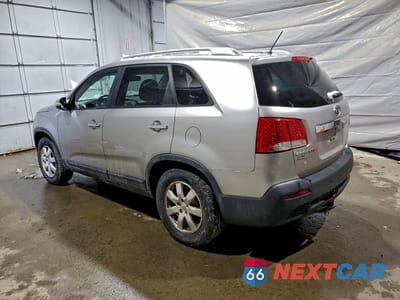 Drugie zdjęcie samochodu z przodu: 2013 KIA SORENTO LX VIN:5XYKT3A63DG363025 - miniatura