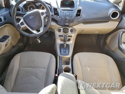 Zdjęcie 8 z 12 samochodu: 2016 FORD FIESTA SE VIN:3FADP4BJ9GM206120 - miniatura