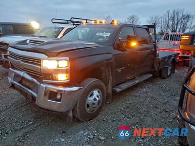 2017 CHEVROLET SILVERADO K3500 LT 1GB4KZCY2HF139299 - główne zdjęcie licytacji z USA - miniatura
