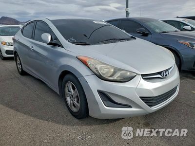 Czwarte zdjęcie samochodu z boku: 2015 HYUNDAI ELANTRA SE VIN:5NPDH4AEXFH561166 - miniatura