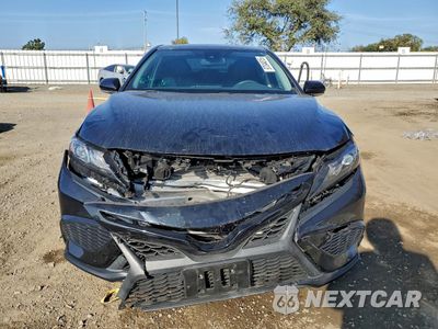 Piąte zdjęcie samochodu w środku: 2022 TOYOTA CAMRY SE VIN:4T1T11AK3NU698079 - miniatura