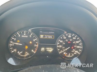 Zdjęcie 9 z 12 samochodu: 2015 NISSAN ALTIMA 2.5 VIN:1N4AL3AP9FC413301 - miniatura