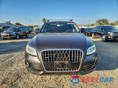 Piąte zdjęcie samochodu w środku: 2016 AUDI Q5 PREMIUM VIN:WA1C2AFP6GA048103 - miniatura
