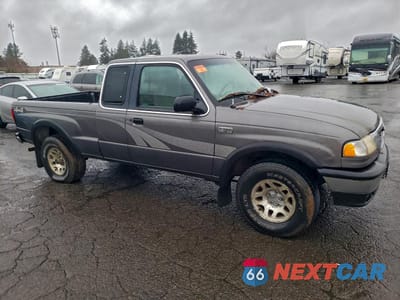 Czwarte zdjęcie samochodu z boku: 1998 MAZDA B4000 CAB PLUS VIN:4F4ZR17X5WTM15836 - miniatura