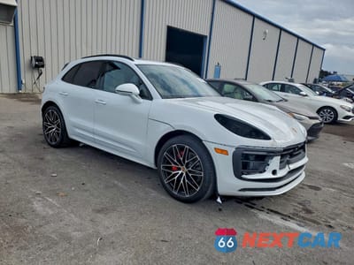 Czwarte zdjęcie samochodu z boku: 2025 PORSCHE MACAN S VIN:WP1AG2A55SLB43662 - miniatura
