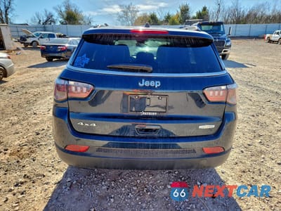 Zdjęcie 6 z 14 samochodu: 2024 JEEP COMPASS LATITUDE VIN:3C4NJDBN2RT174171 - miniatura