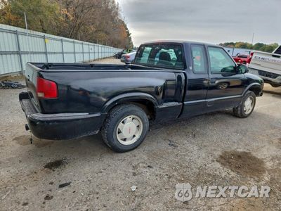 Trzecie zdjęcie samochodu z tyłu: 2003 GMC SONOMA VIN:1GTCS19X238241481 - miniatura